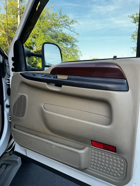 2006 Ford - Image 20 of 31