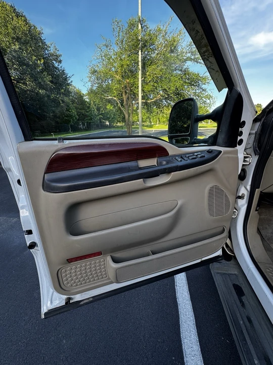 2006 Ford Super Duty 1st Gen - Image 10 of 24