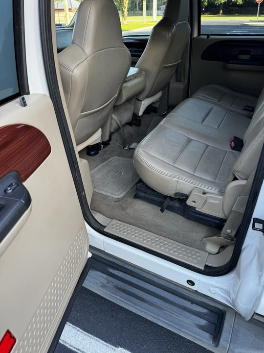 2006 Ford Super Duty 1st Gen - Image 15 of 24