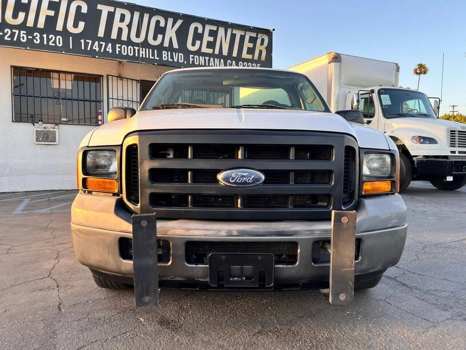 2006 Ford Super Duty 1st Gen - Image 2 of 18