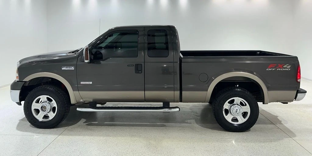 2006 Ford Super Duty 1st Gen - Image 2 of 21