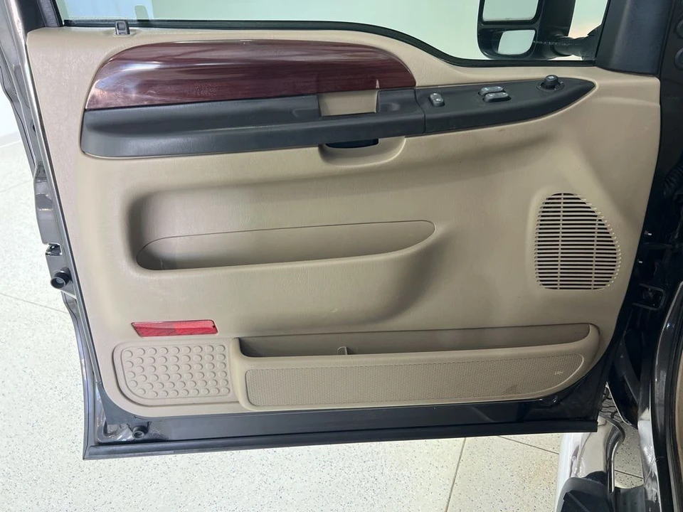 2006 Ford Super Duty 1st Gen - Image 16 of 21