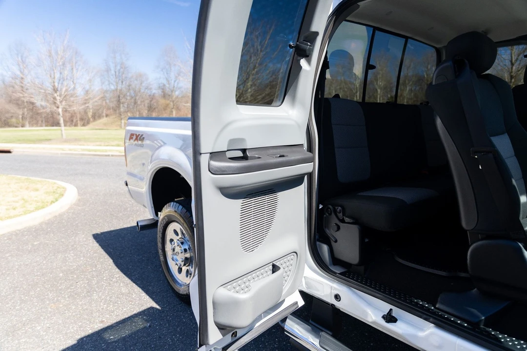 2006 Ford Super Duty 1st Gen - Image 26 of 31