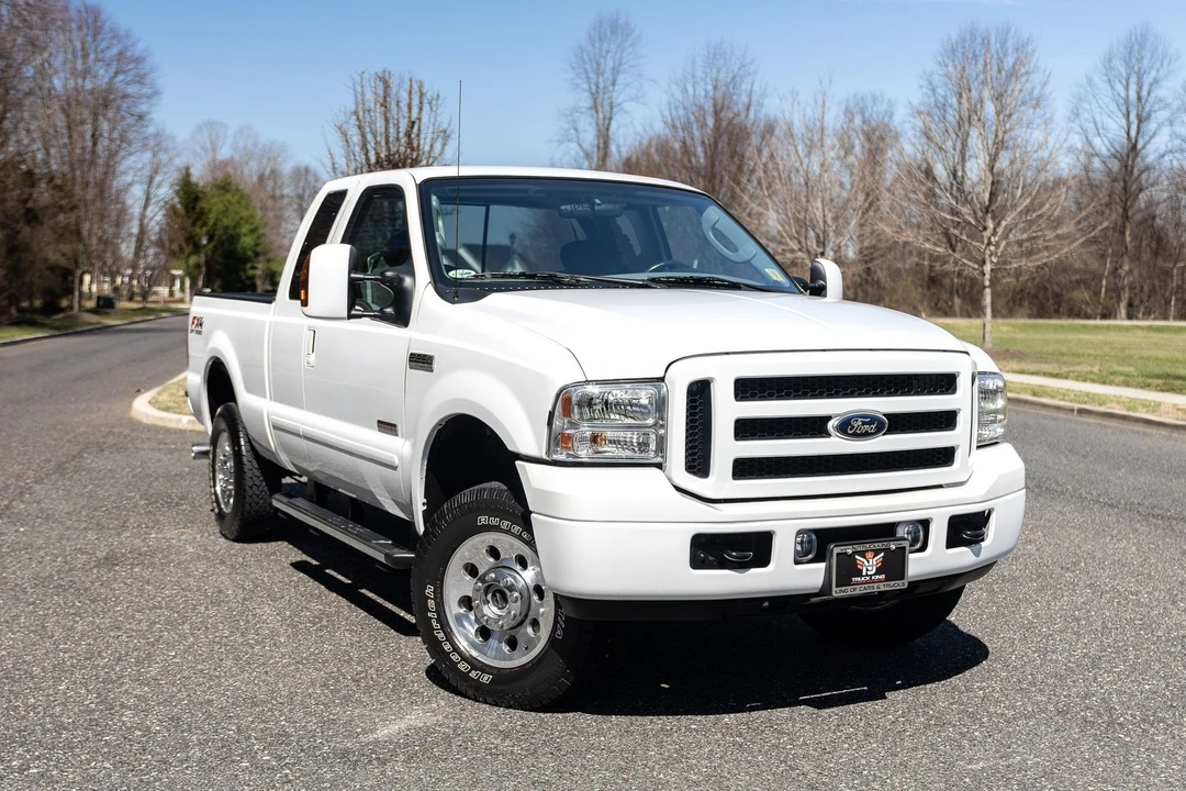 2006 Ford Super Duty 1st Gen - Image 2 of 31