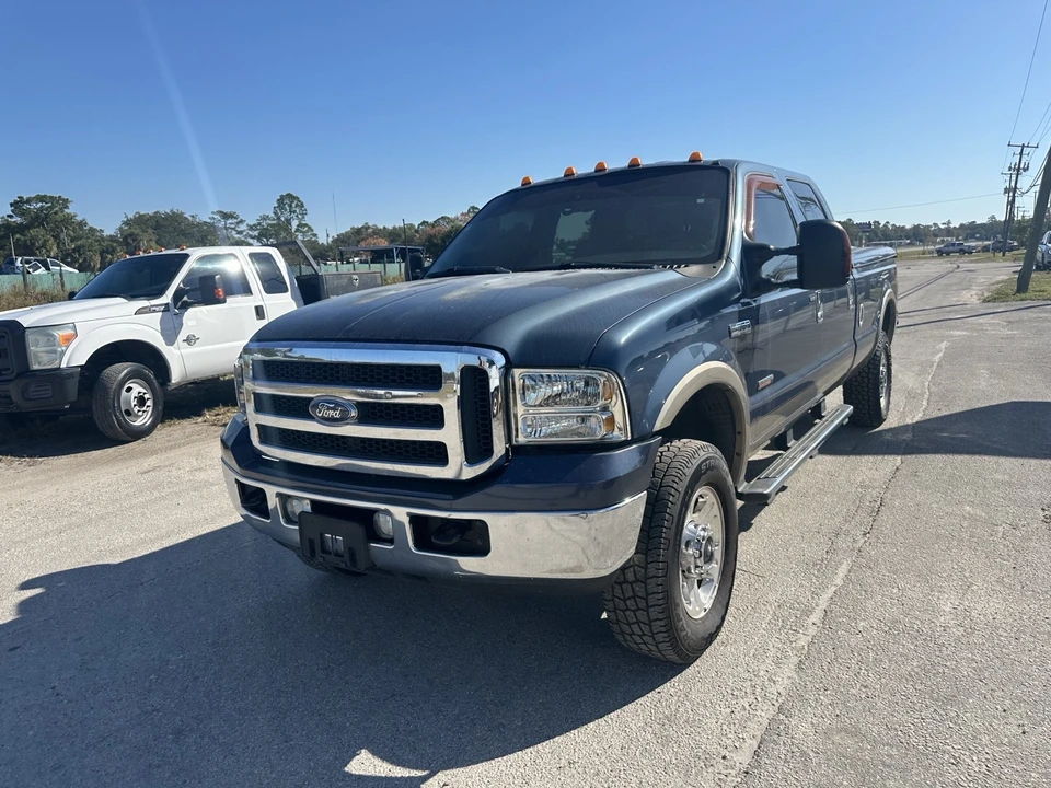 2006 Ford Super Duty 1st Gen - Image 2 of 21
