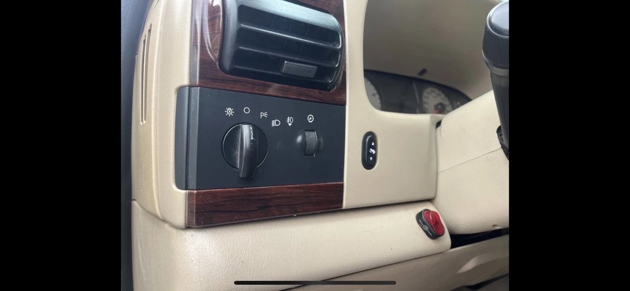 2006 Ford Super Duty 1st Gen - Image 11 of 21