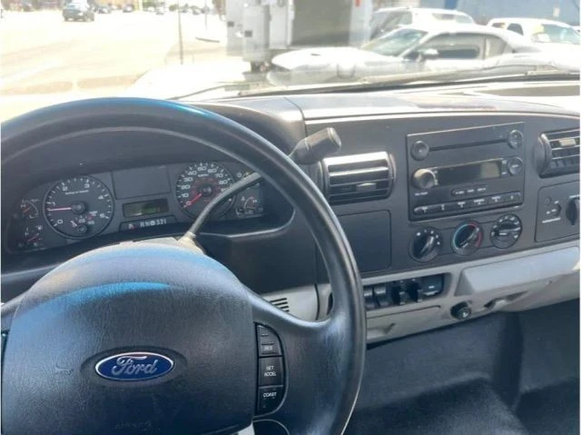 2006 Ford Super Duty 1st Gen - Image 10 of 11