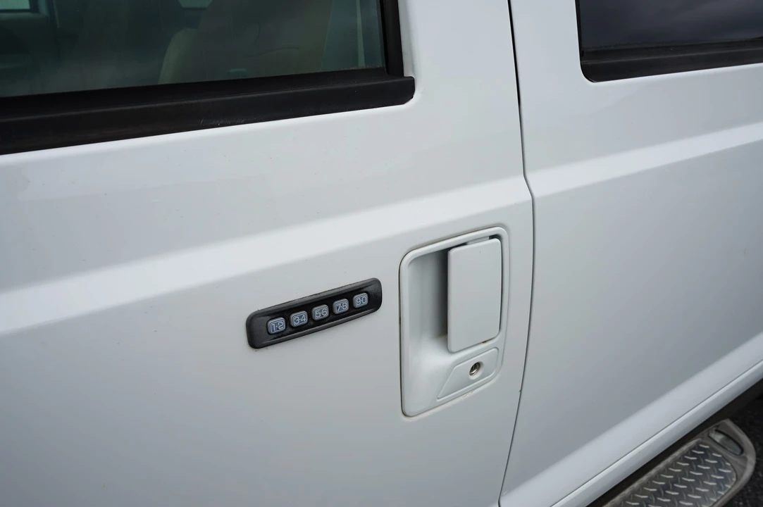 2006 Ford Super Duty 1st Gen - Image 30 of 31