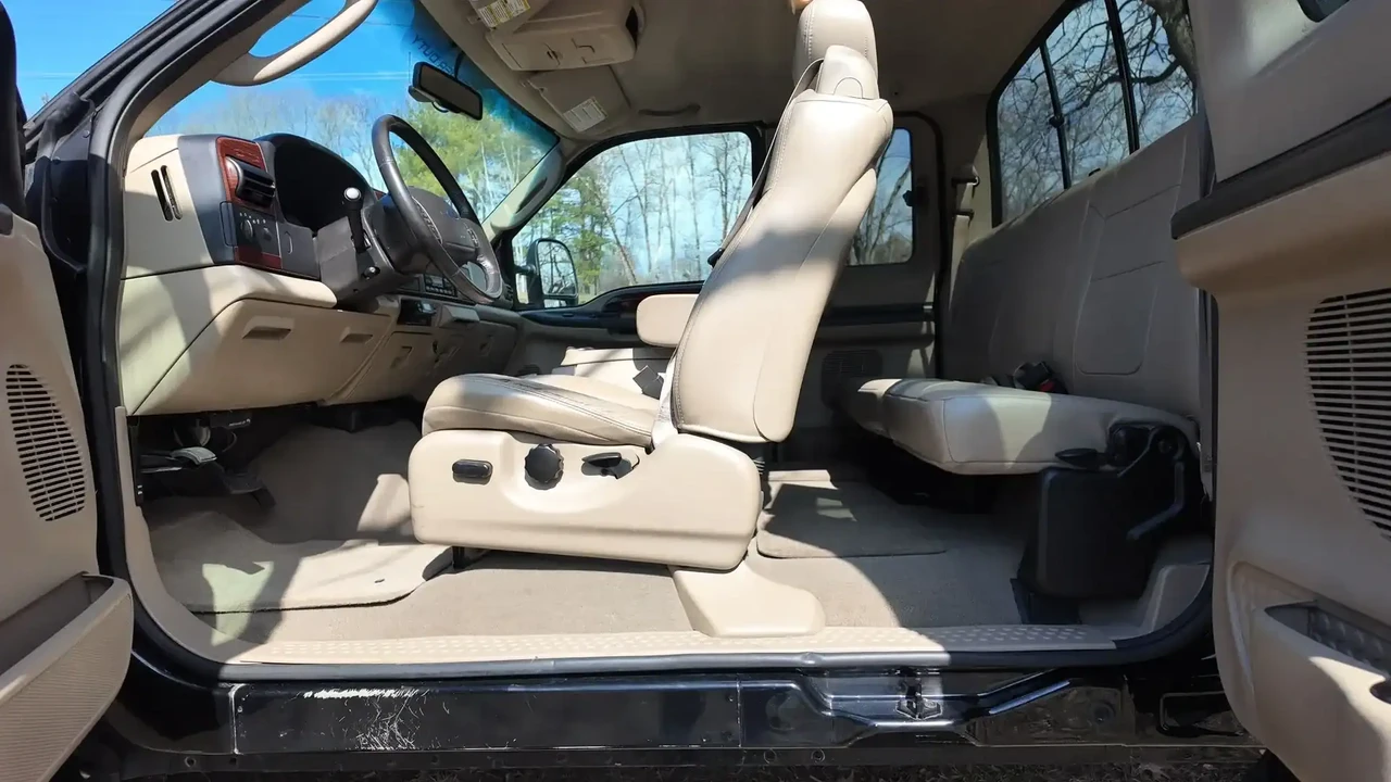 2006 Ford Super Duty 1st Gen - Image 20 of 25