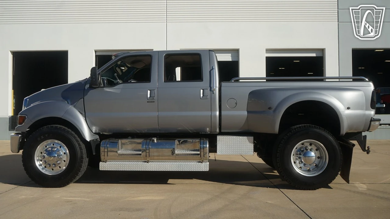 2006 Ford F-Series - Image 8 of 12