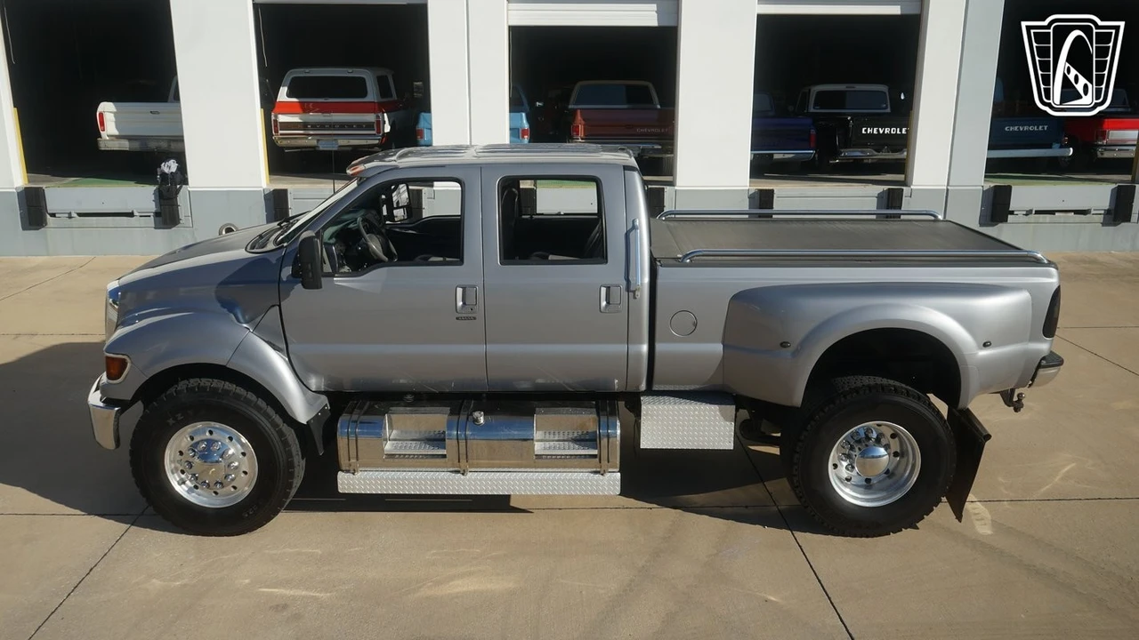 2006 Ford F-Series - Image 6 of 12