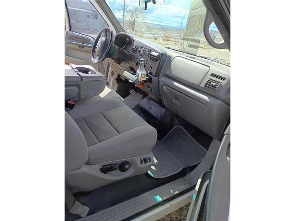 2006 Ford Super Duty 1st Gen - Image 9 of 14