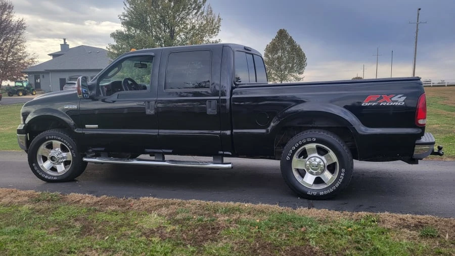 2006 Ford Super Duty 1st Gen - Image 2 of 8