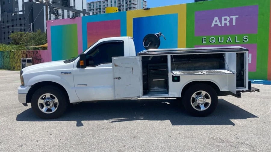 2006 Ford Super Duty 1st Gen - Image 2 of 5