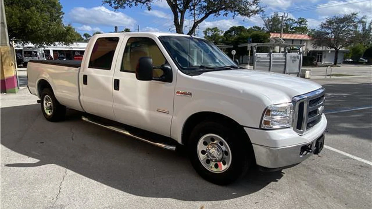 2006 Ford Super Duty 1st Gen - Image 12 of 13