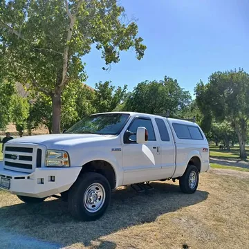 2006 Ford F250 Super Cab Short Bed