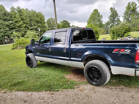 2006 Ford F250 Super Duty Super Cab XLT Pickup 4D 6 3/4 ft