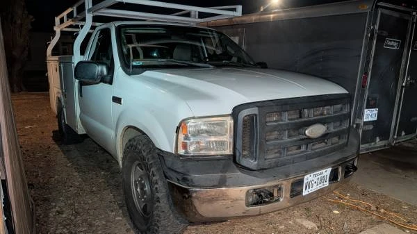2006 Ford Super Duty 1st Gen - Image 2 of 5