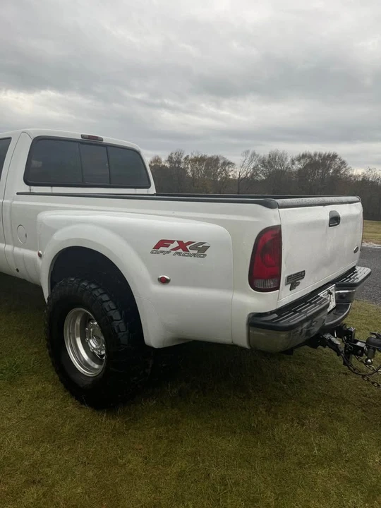 2006 Ford Super Duty 1st Gen - Image 3 of 3