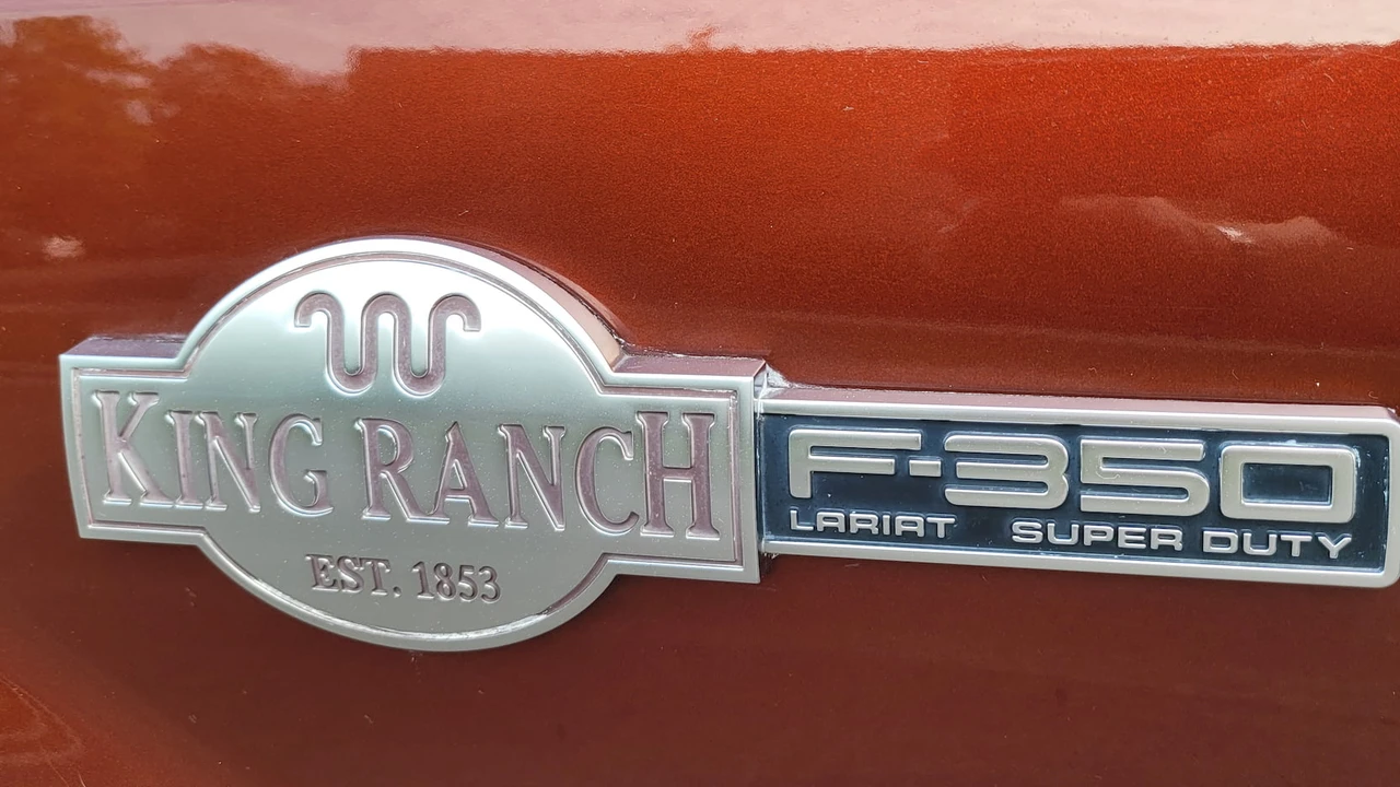 2006 Ford Super Duty 1st Gen - Image 9 of 16