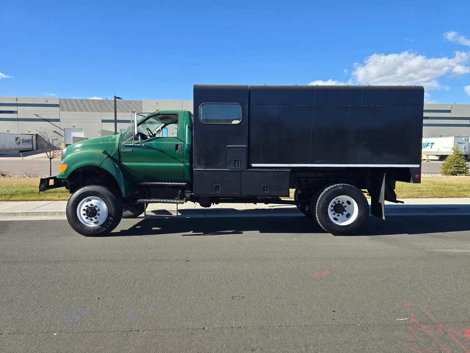 2006 Ford F-Series - Image 9 of 21
