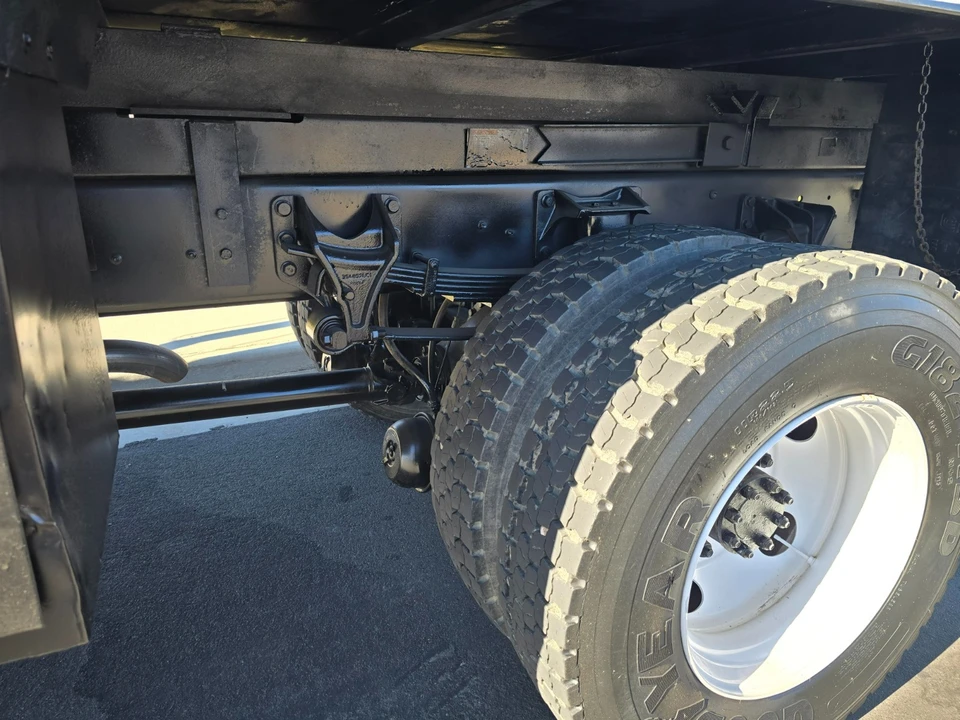 2006 Ford F-Series - Image 15 of 21