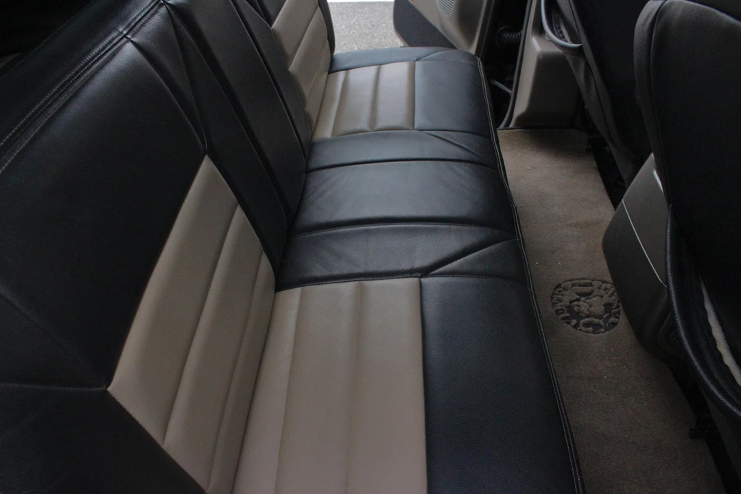2006 Ford Excursion - Image 13 of 21