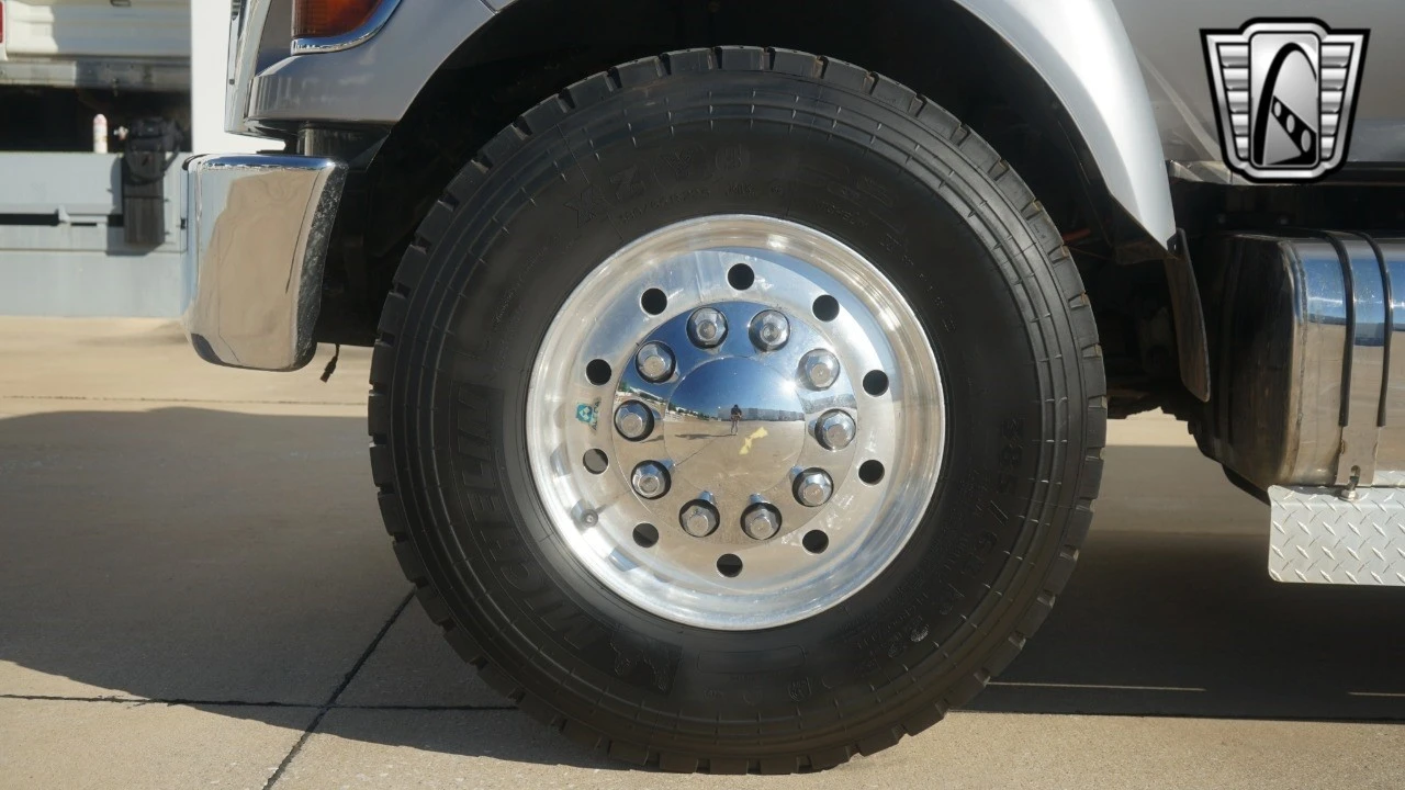 2006 Ford Super Duty 1st Gen - Image 11 of 12