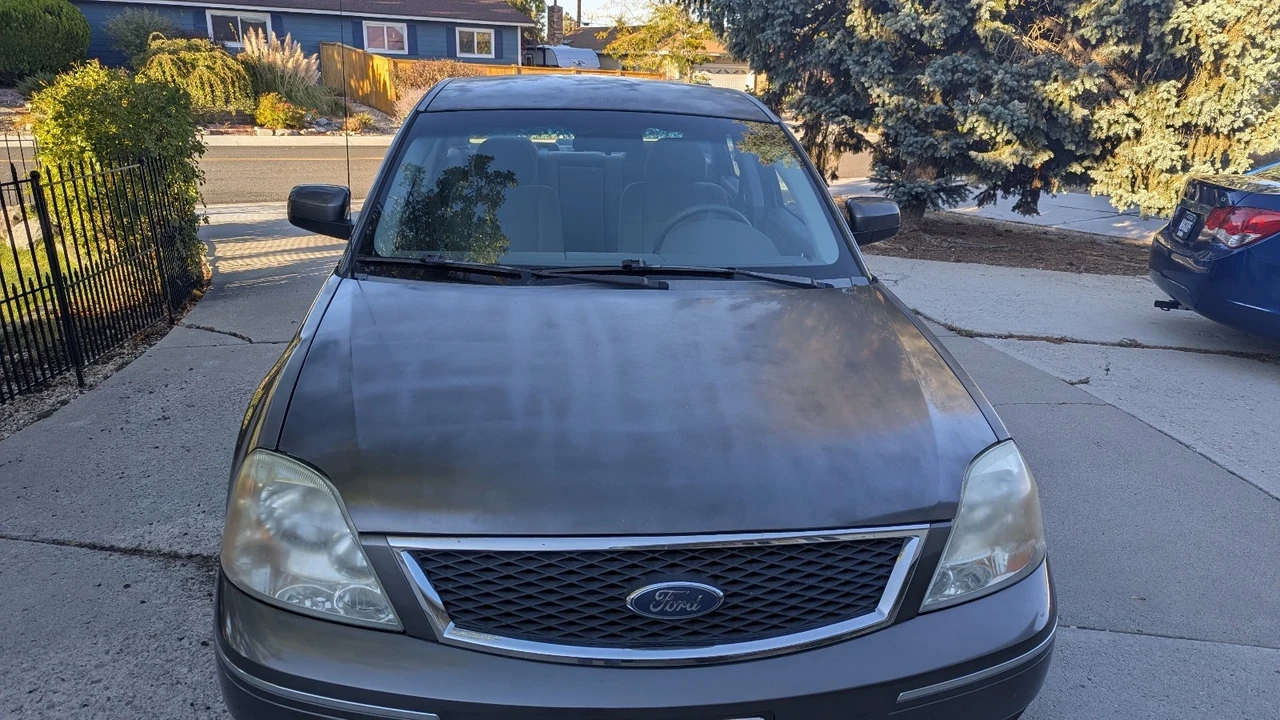 2006 Ford Five Hundred - Image 2 of 9