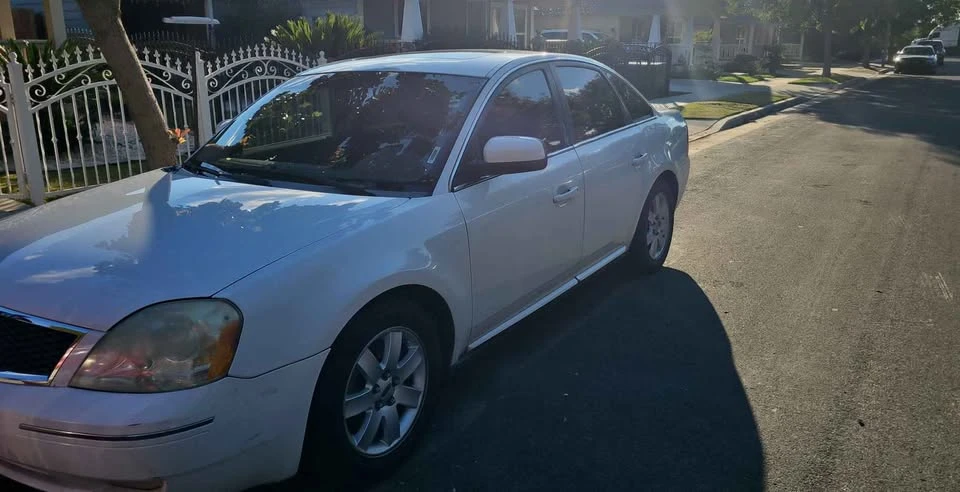 2006 Ford Five Hundred - Image 2 of 4