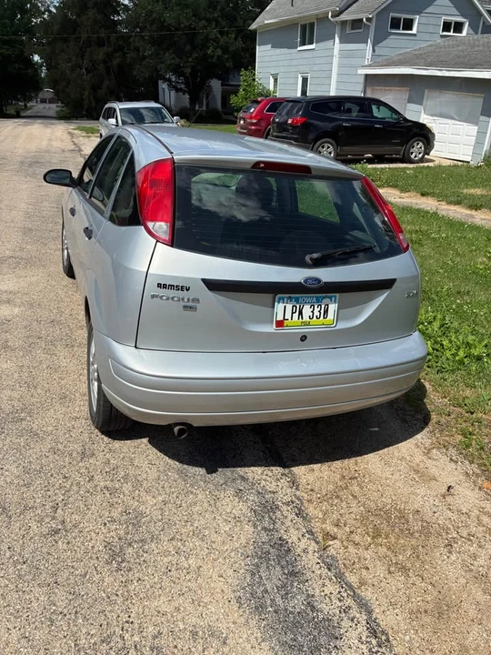 2006 Ford Focus - Image 4 of 4