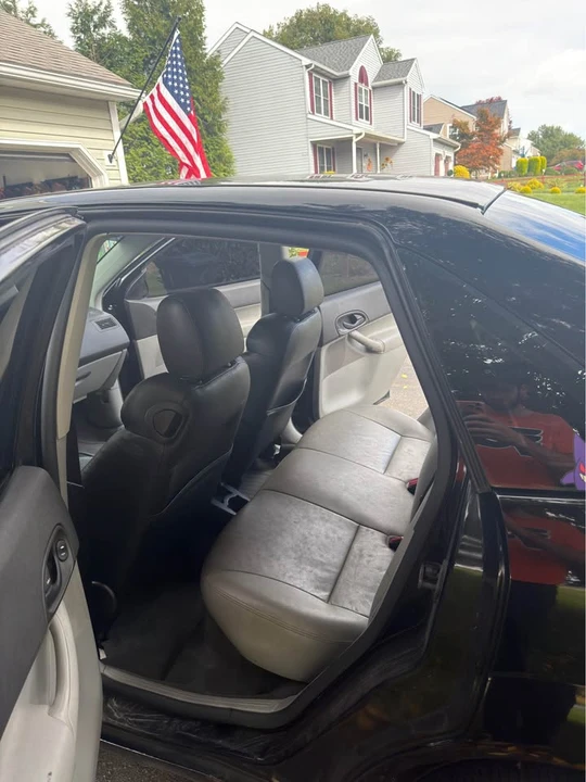 2006 Ford Focus 2nd Gen - Image 12 of 17