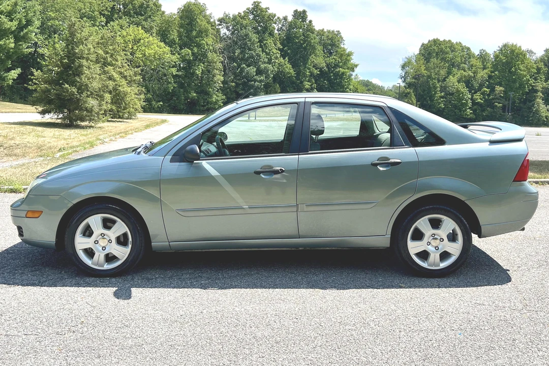 2006 Ford Focus 1st Gen - Image 3 of 31