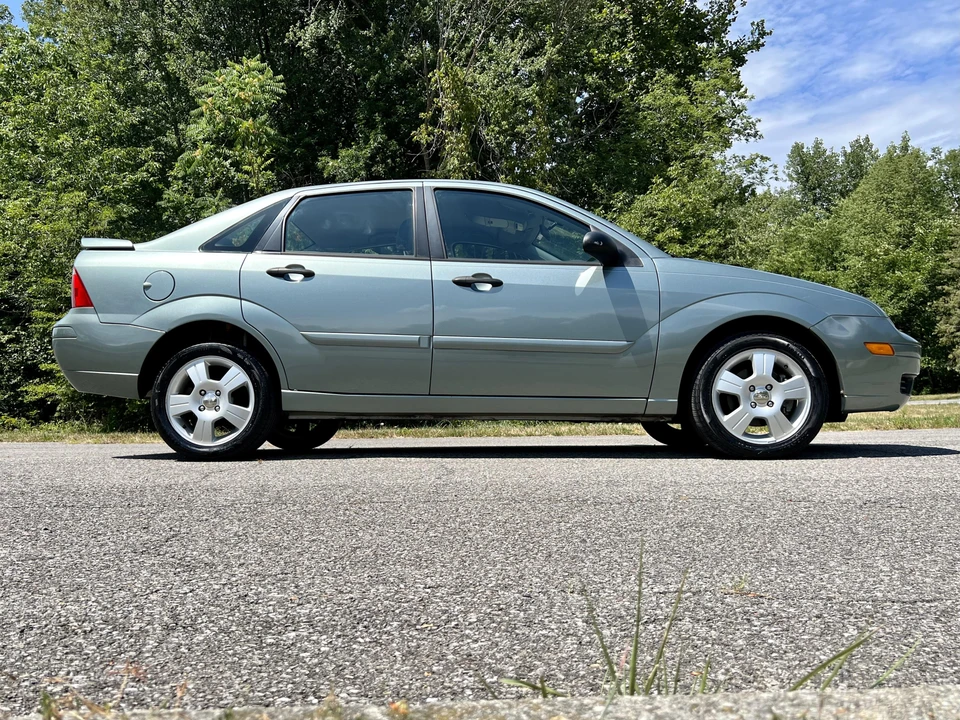 2006 Ford Focus 1st Gen - Image 31 of 31