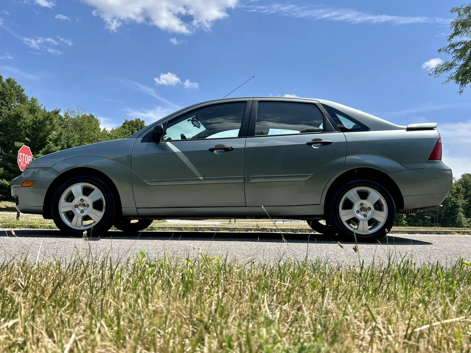 2006 Ford Focus 1st Gen - Image 17 of 31