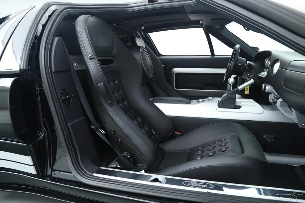 2006 Ford GT 1st Gen - Image 18 of 21