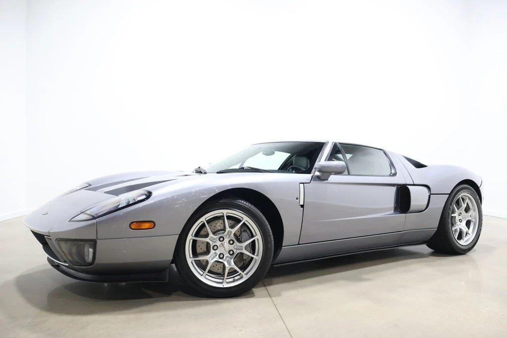 2006 Ford GT 1st Gen - Image 2 of 21