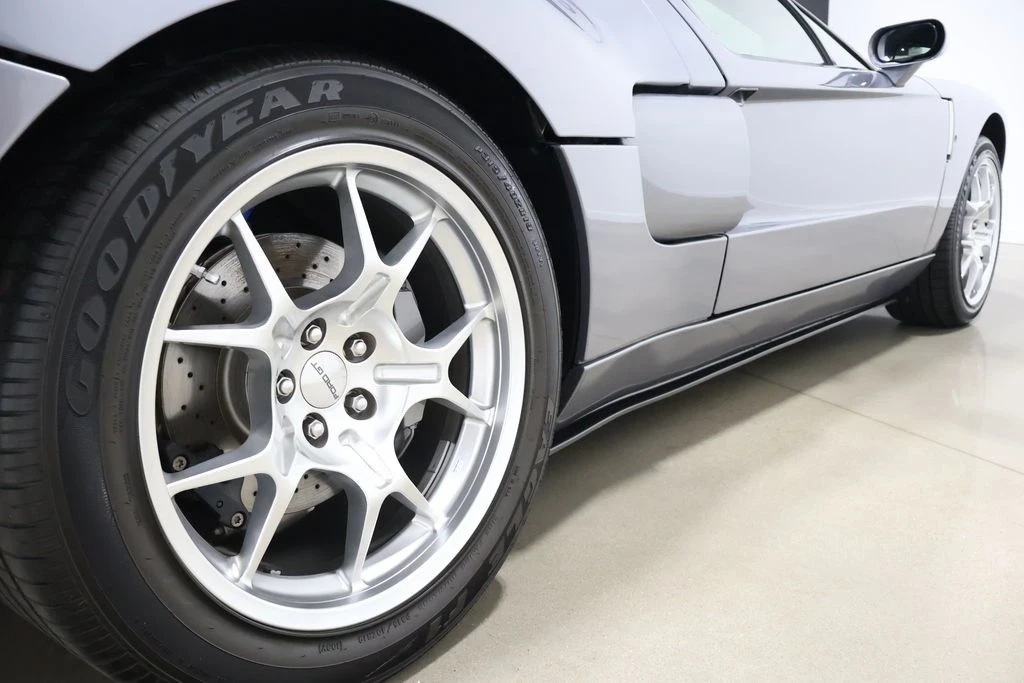 2006 Ford GT 1st Gen - Image 17 of 21
