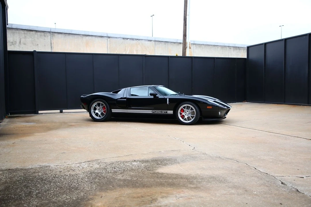 2006 Ford GT 1st Gen - Image 5 of 21