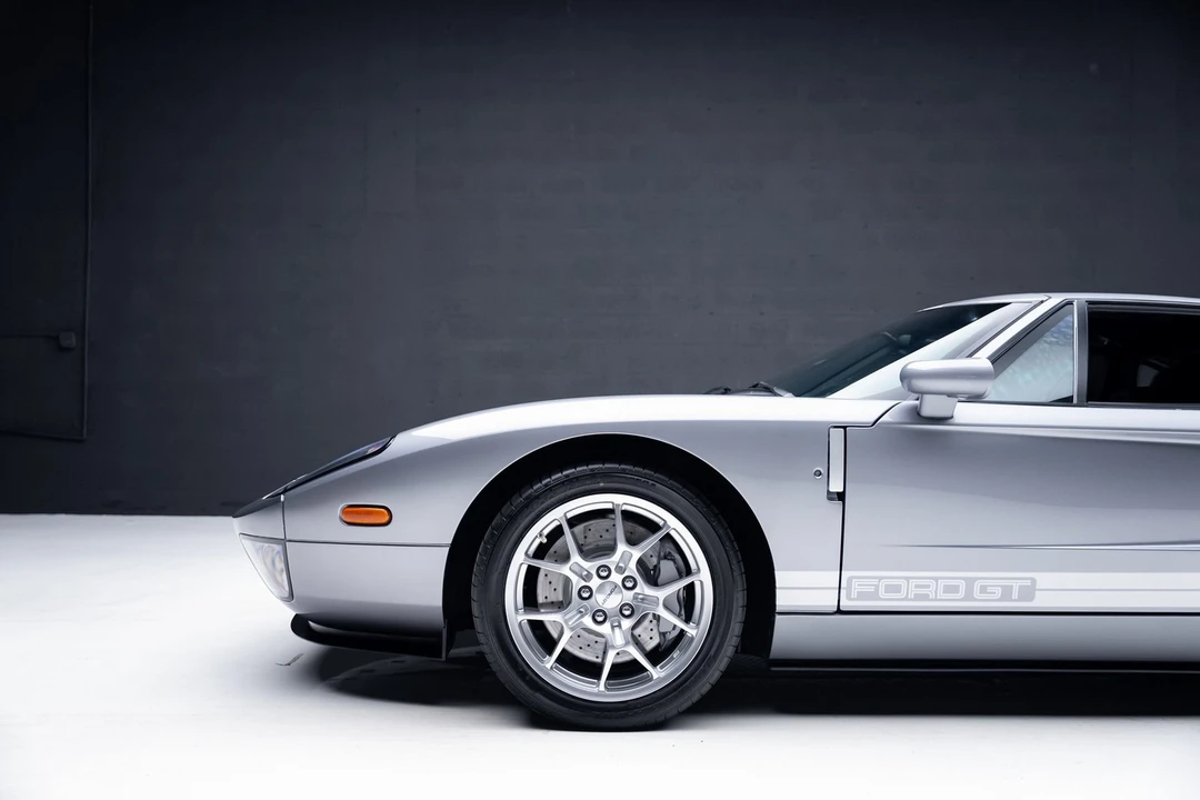 2006 Ford GT 1st Gen - Image 20 of 21