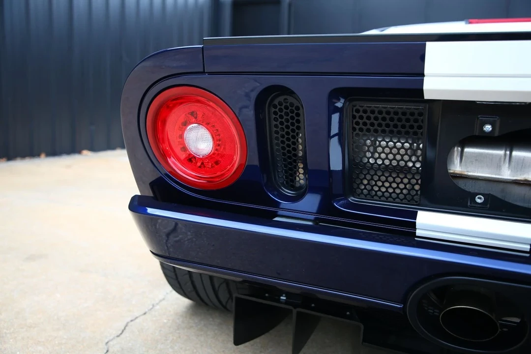 2006 Ford GT 1st Gen - Image 17 of 21