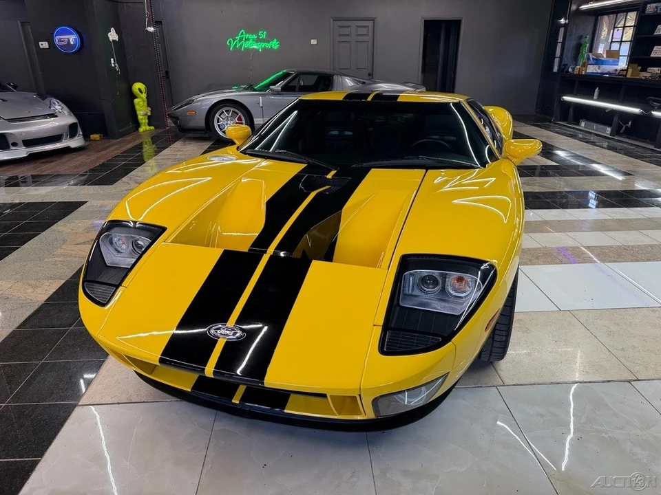 2006 Ford GT 1st Gen - Image 2 of 12