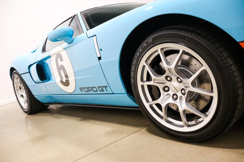 2006 Ford GT 1st Gen - Image 23 of 24