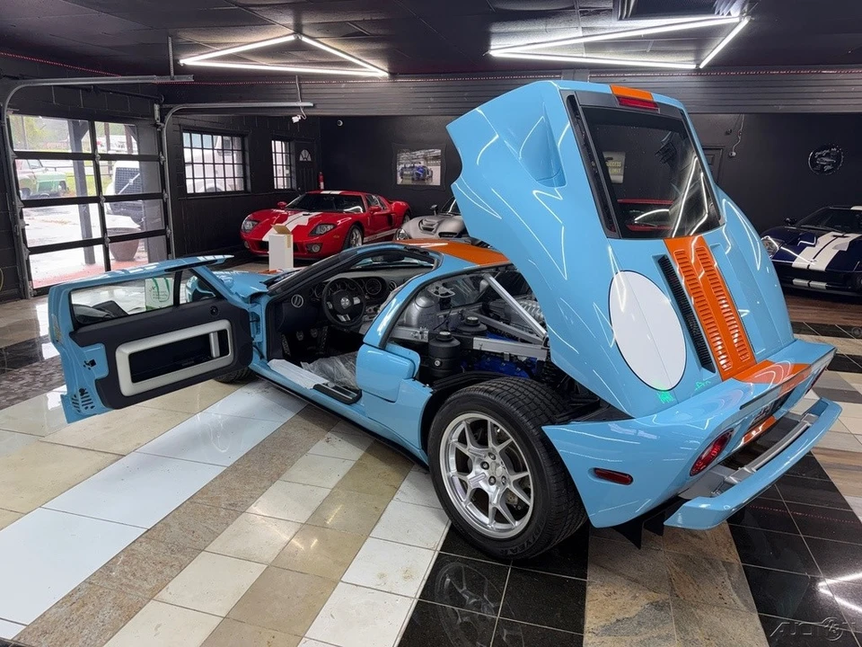 2006 Ford GT 1st Gen - Image 6 of 12