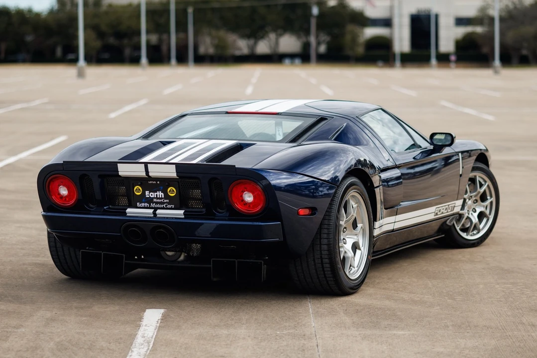 2006 Ford GT 1st Gen - Image 11 of 12