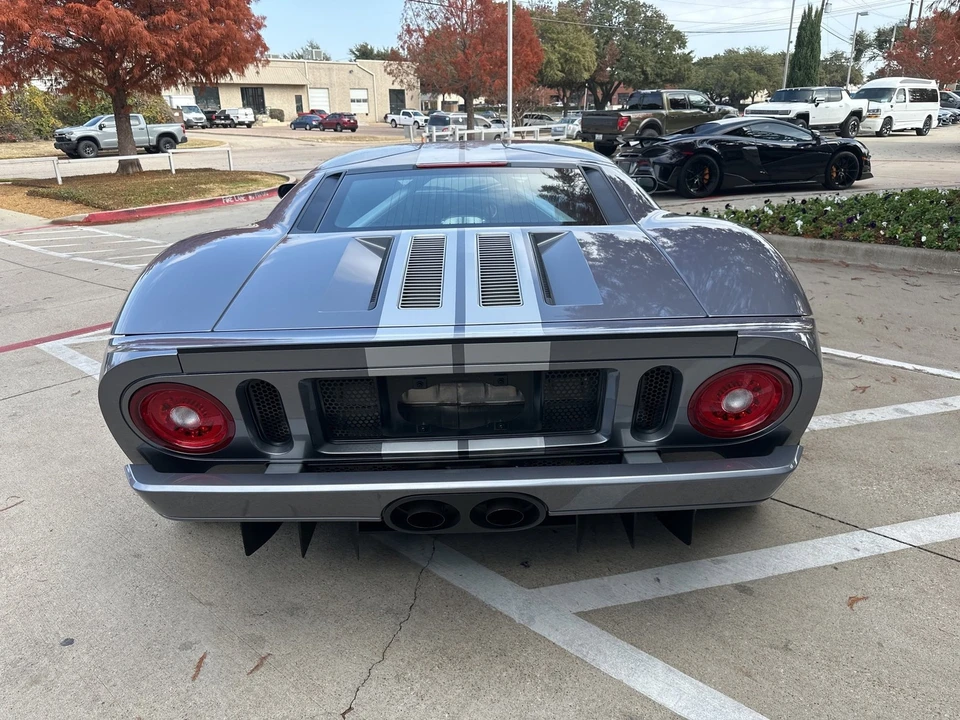 2006 Ford GT 1st Gen - Image 11 of 12