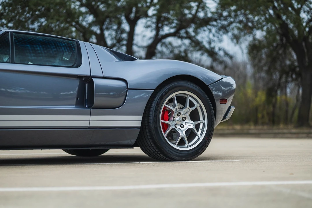 2006 Ford GT 1st Gen - Image 5 of 12