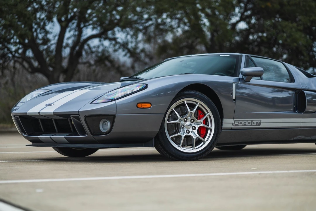2006 Ford GT 1st Gen - Image 3 of 12
