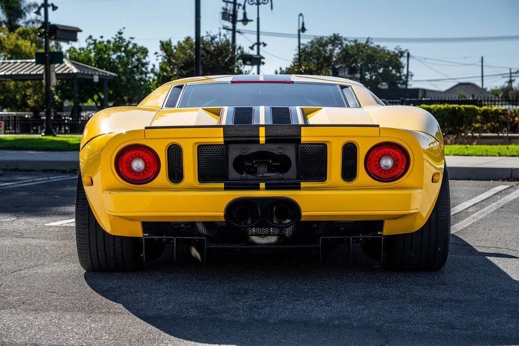 2006 Ford GT 1st Gen - Image 10 of 21