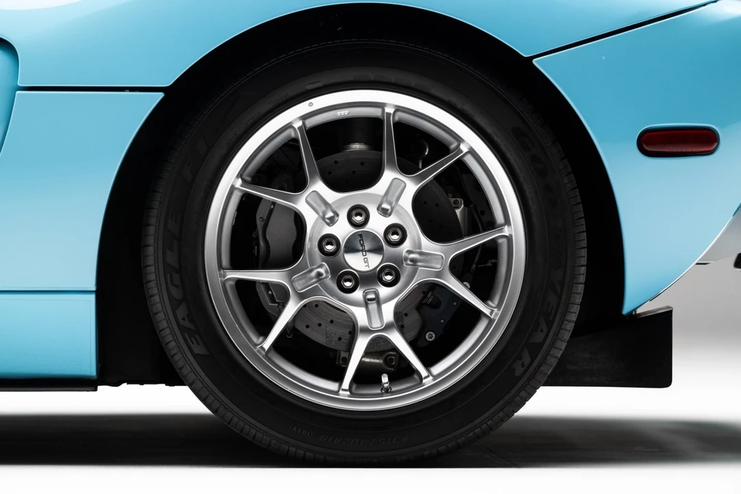 2006 Ford GT 1st Gen - Image 13 of 21